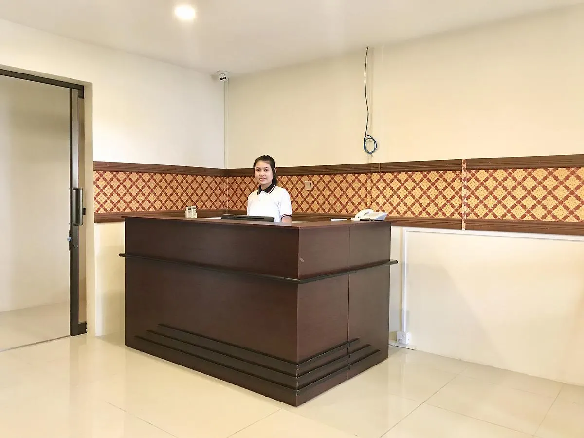 Elegant Hostel Yangon